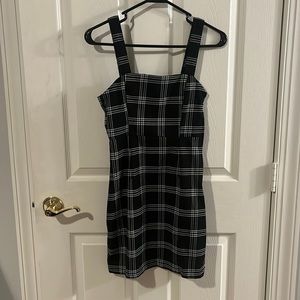 dividend plaid dress